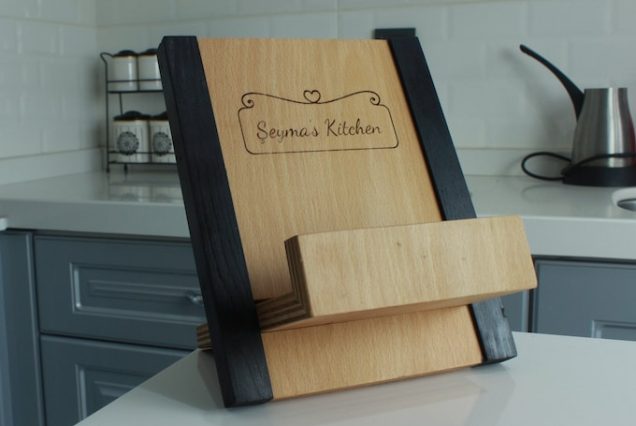 Personalized Wooden Cookbook Stand: Foldable Recipe Book Holder - Custom Kitchen Gift for Mom, Mothers Day Gift, Customized Open Book Stand