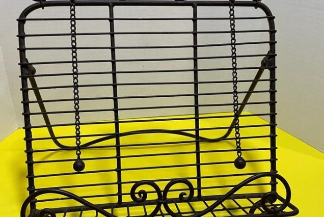 Recipe/Cookbook stand with page holders