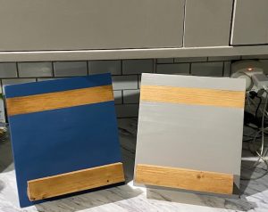 cookbook/tablet stand