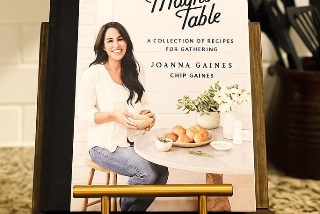 Rustic Wooden Cookbook Holder: Recipe Stand for Kitchen